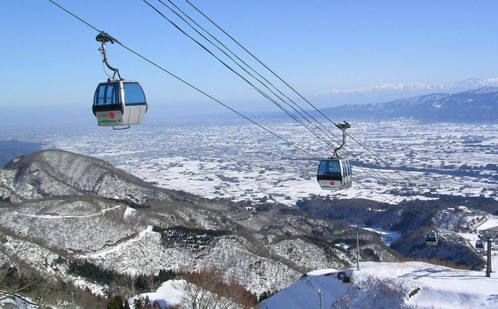 
                  2024‐25シーズン共通1日券大人
                