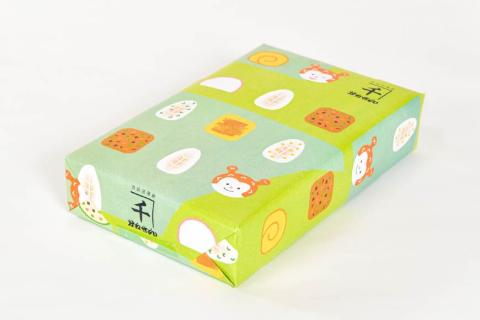 笹かまぼこ 三種詰合せ 計25枚 [かねせん 宮城県 気仙沼市 20564141] 練物 惣菜 おつまみ 詰め合わせ 食べ比べ 蒲鉾 かまぼこ カマボコ 笹かま プレゼント ギフト 贈答 お中元 お歳