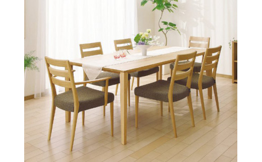 カリモク家具『肘付ダイニングチェア』CT6110