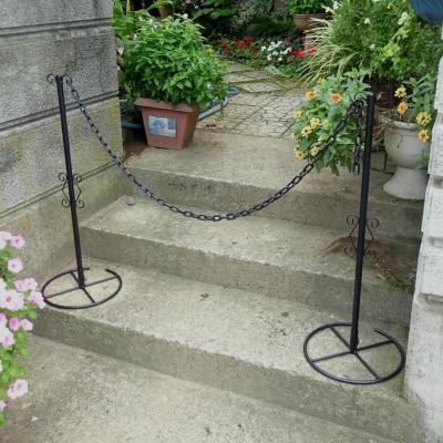 ふるさと納税 三条市 重なるチェーンスタンド2本組 燕三条製 防犯 [株式会社オビタス ] 【024S025】 |  | 02