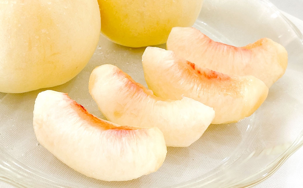岡山県産白桃約1.5kg（4〜6玉）