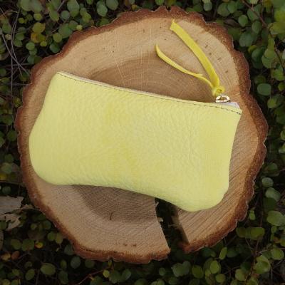 ふるさと納税 宍粟市 鹿革コレクション　生きた証　ジッパーモデル【夜空×牡丹雪×蒲公英】　AN25　 |  | 02