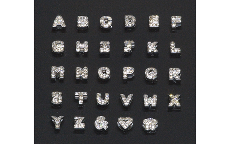 スワロフスキー文字アニマルネームネックレス【猫用・子犬用】（レッド） 〈ソフト素材仕様でペットにやさしい〉