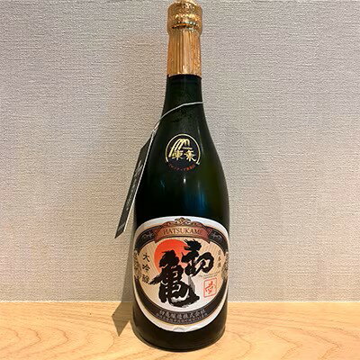 【ふるさと納税】 日本酒 初亀 大吟醸 愛 720ml 地酒 お酒 ギフト プレゼント 贈答 贈り物 祝い 記念日 静岡県 藤枝市