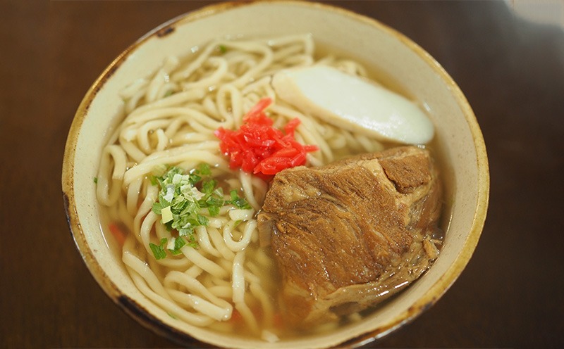 県民に愛され続ける玉家のソーキそば（4食セット） たまや 沖縄料理 沖縄そば sokisoba そば愛 元祖 専門店 そーき 美味しい 名物 自家製 本格 かつお 地元 名店 生麺 すば 豚肉 だし 送料無料