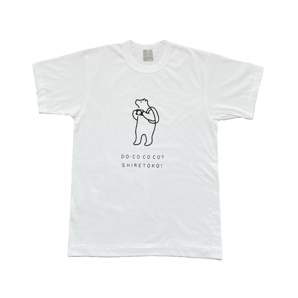 「知床トコさん」×久米繊維　コットンTシャツ　カメラ柄　Sサイズ【配送不可地域：離島・沖縄県】_ss08-104