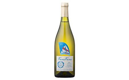 【ピノ・コッリーナ松ケ岡】 贈答用 山形県産 ぶどう使用！ フルフル 白ワイン 750ml 2本 化粧箱入 F2Y-6635