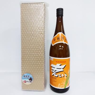 ふるさと納税 奄美市 奄美でしか造れない黒糖焼酎 まんこい 30度 1800ml×1本 |  | 02