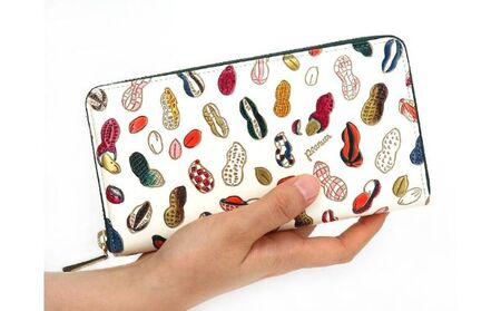 長財布 大容量 ぐるっとファスナーの長財布 ピーナッツ 文庫屋大関 通帳が入る 財布 レディース ラウンドファスナー レザー 本革 革 文庫革 レディース財布 お財布 通帳 通帳入れ 通帳ケース 日本