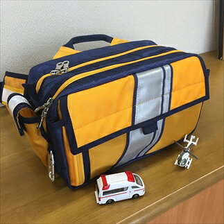 【ふるさと納税】ヒップバッグ 医療現場品質設計 ウエストバッグ 反射材付き 多収納2層構造 軽量 高耐久 アウトドア サイクリング 登山 兵庫県 丹波市