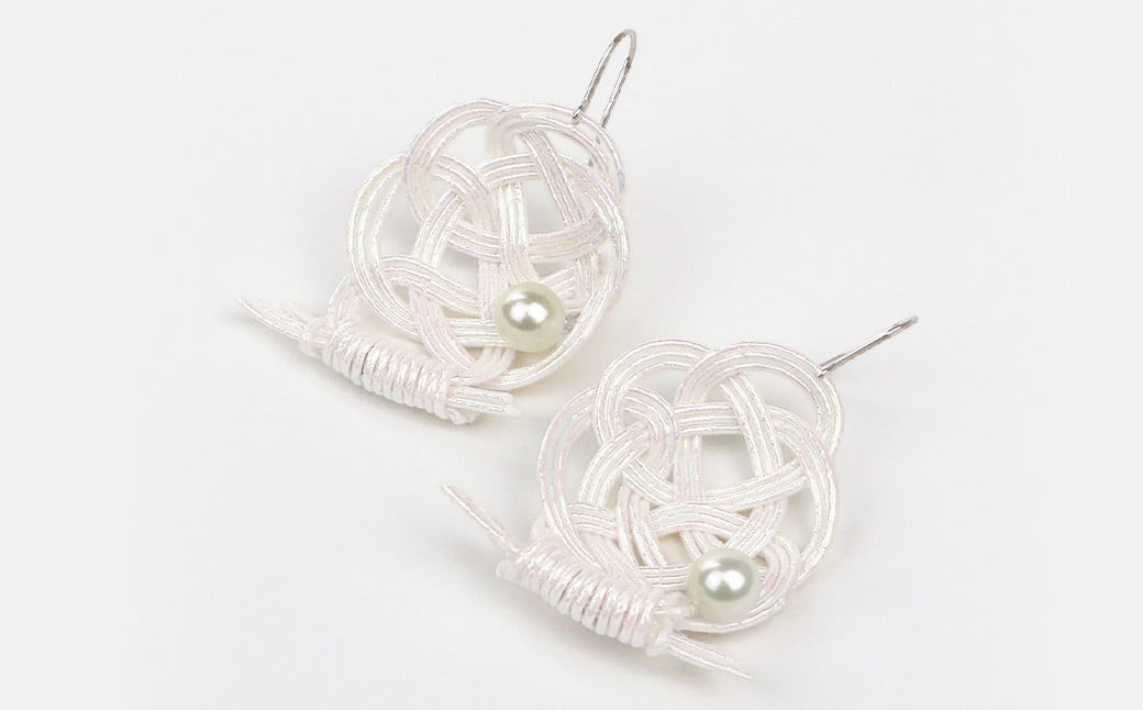 パール ピアス hitotsubuto 綯 ［伊予水引×あこや真珠］貝シリーズ アクセサリー