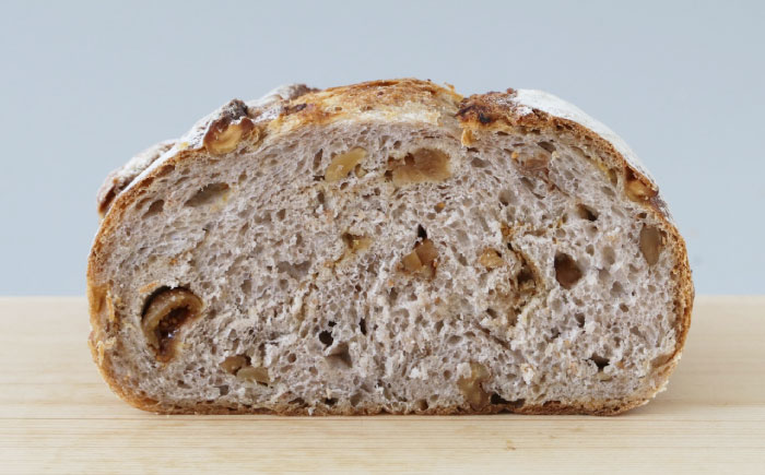 【全12回定期便】【冷凍】カンパーニュ3種セット (プレーン・いちじく・五穀) 愛媛県大洲市/株式会社アライ 冷凍パン ハードパン 食事パン 朝食 ベーカリー 冷凍 [AGAY053]