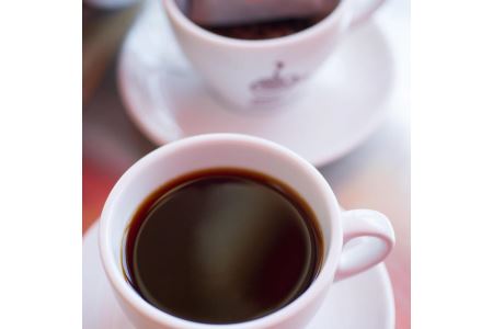 コーヒー 豆 200g 飲料 阿波渦潮ブレンド 中煎り 喫茶店 焙煎