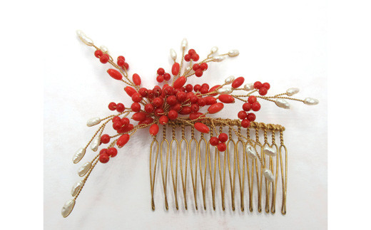 
                  赤珊瑚の髪飾り 淡水真珠 和装 コーム（fwa-27）
                