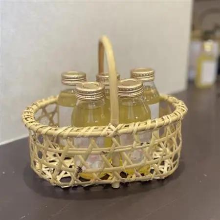 津軽竹籠と水を一滴も使わない丸絞りりんごジュース5本セット【1670505】