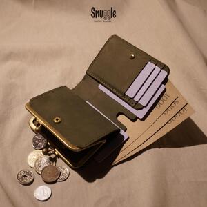 【4色展開】がま口ショートウォレット　カットアウト　革小物　ハンドメイド　手縫い　一点物　財布　スナッグルレザー 青緑