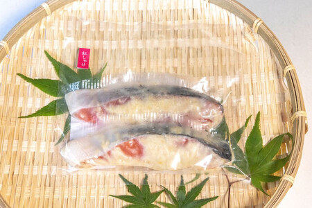 【辻為商店】4種の西京漬けセット 8切（鰆、銀だら、カラスカレイ、紅鮭）［ 京都 鮮魚専門店 西京漬け セット さわら 銀鱈 からすがれい 紅鮭 人気 おすすめ グルメ 海鮮  お取り寄せ  通販 送