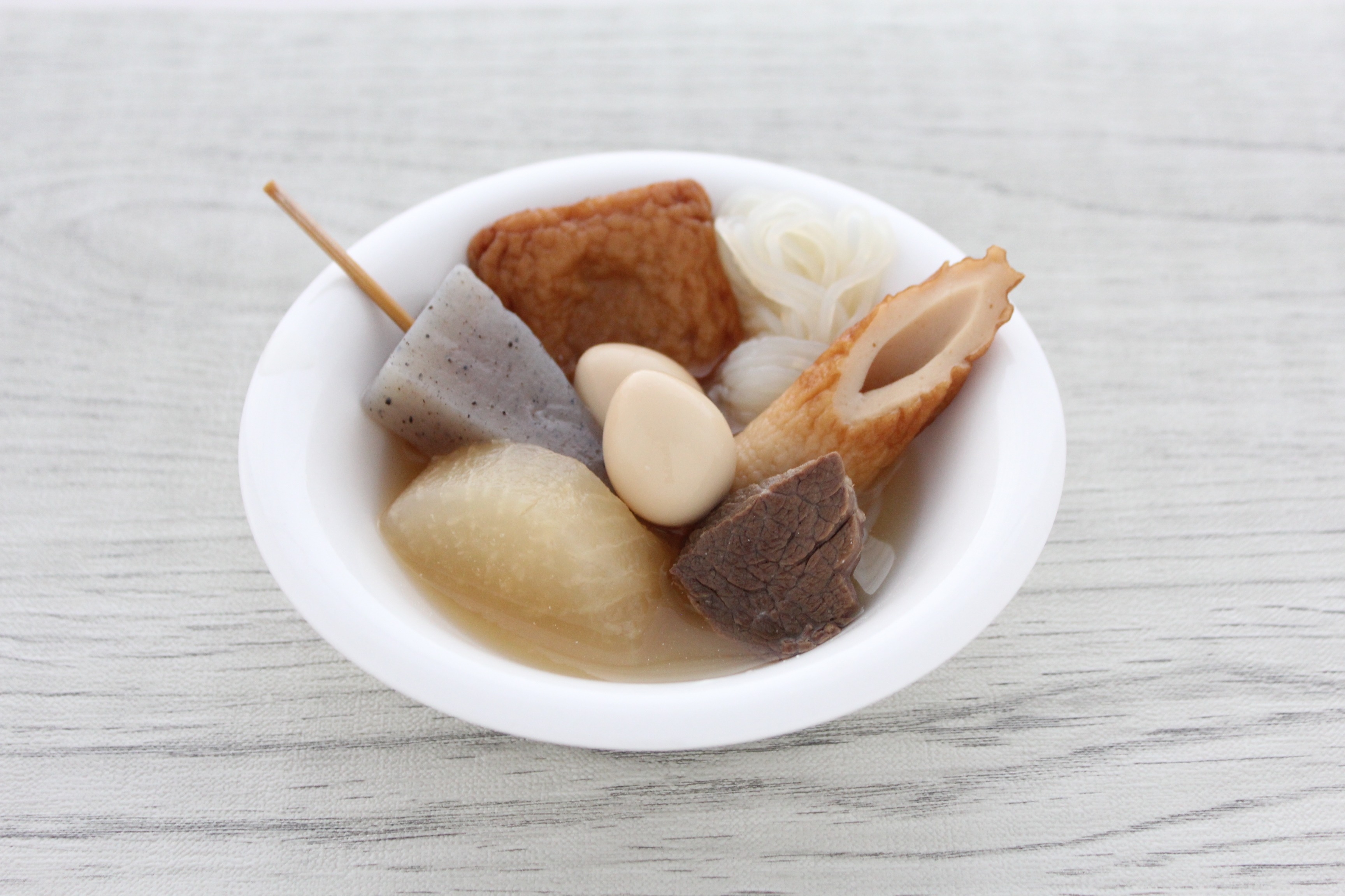 
                  【 長期保存可能 】 おでん缶 こてんぐ 牛すじ大根入り 12缶 セット （ 1缶 280g ） 缶 缶詰 缶詰め おでん 牛すじ 大根 惣菜 つまみ 長期保存 常温
                
