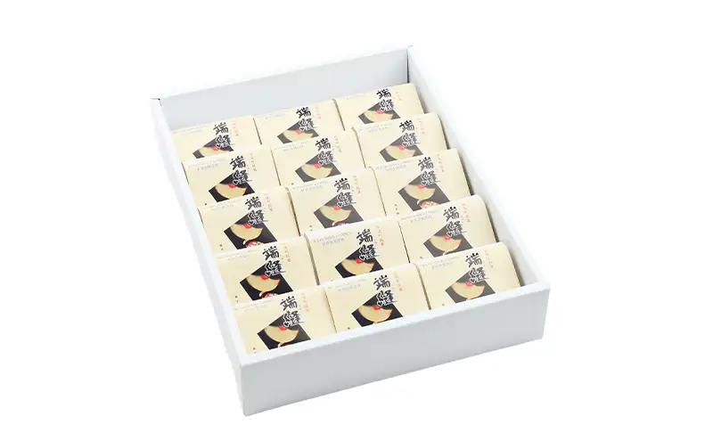 ブランデー香る秋田銘菓「端縫（はぬい）」15個入 ［菓子舗 木村屋］ 西馬音内盆踊りから生まれた和風バターケーキ【 お菓子 ケーキ スイーツ 栗 マロン バター 銘菓 老舗 秋田 羽後 】