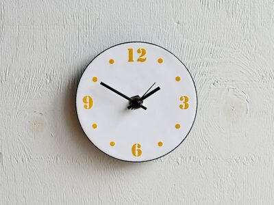 時計 壁掛け時計 七宝文字盤S (白地に黄色文字) | 壁掛 インテリア Kenichi Kondo