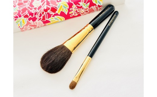 熊野化粧筆 宙人気高級チーク＆シャドーブラシ 熊野筆ほうこどう【メイクブラシ 化粧筆 チークブラシ  アイシャドーブラシ 熊野筆 伝統工芸 職人技 高級筆 セット ケース ギフト 贈り物】27-220