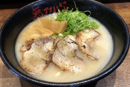 京丹波ぽーくと無双心らーめん5食セット （ 濃厚コク旨 京都ラーメン 鶏豚骨スープ 自家製麺 京丹波のブランド豚 京丹波ぽーく使用 ） ※北海道・沖縄は配送不可 [ 017MU001]