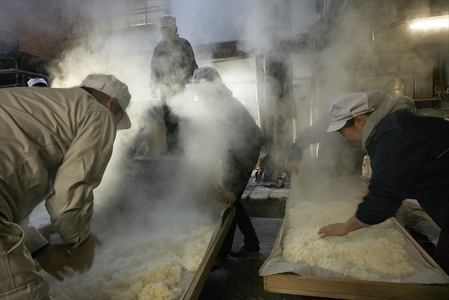 純米大吟醸「隆　黒金」「隆　黒白」720ml×2本セット【 神奈川県 山北町 】