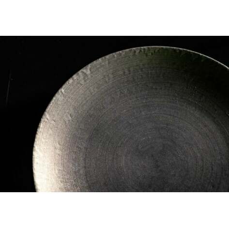【煌めきの一枚が特別を演出】有田焼 麟 Lin 15.5cm 小皿 2枚セット (Silver)【金照堂】プレート 小皿 食器 ハレの日 おもてなし 有田焼 ディナー 銀色 シルバー A25-513_