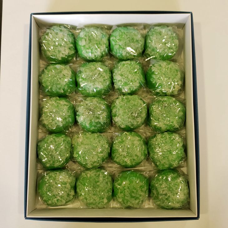 能登名物　栗入えがら饅頭