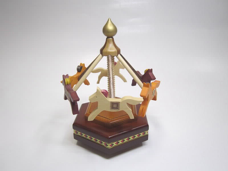 【ふるさと納税】009-007【かわいい木馬が回る】＜18弁オルゴール＞木製メリーゴーランド（茶）