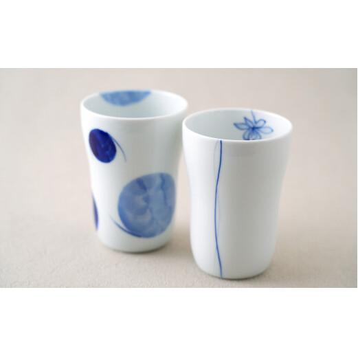 有田焼 染付 タンブラー2柄セット（ゆらぎ花・2色玉だみちらし）【やきものの里】食器 器 うつわ カップ 電子レンジ対応 磁器 A12-154_イメージ5
