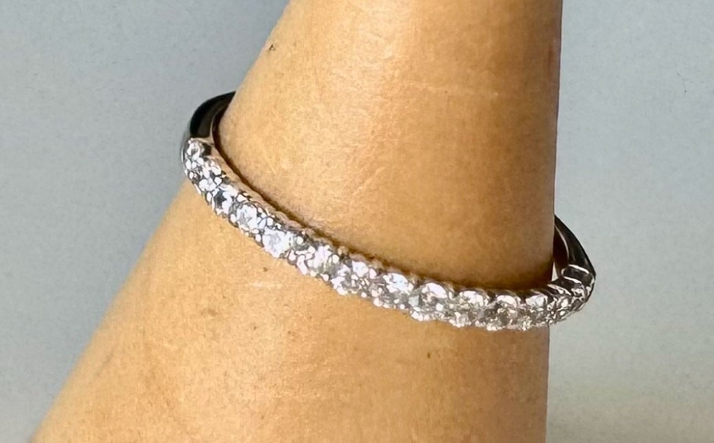 プラチナダイヤモンドリング ハーフエタニティーリング 0.30カラット 【AW-1066/0015】 