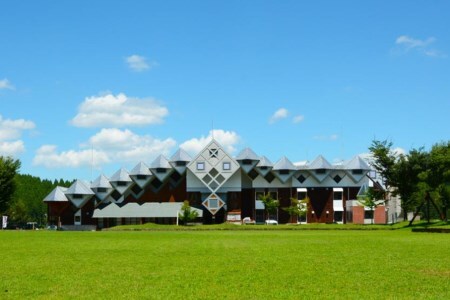 【学びやの里】い・ろ・は・す 阿蘇の天然水 540ml 48本 2ケース 2個口 いろはす ILOHAS ナチュラルミネラルウォーター 国内ミネラルウォーター 九州 熊本県 阿蘇 天然水 ミネラルウォ