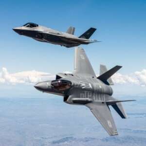 F-35A三沢基地カレー(中辛)5個セット【1676556】