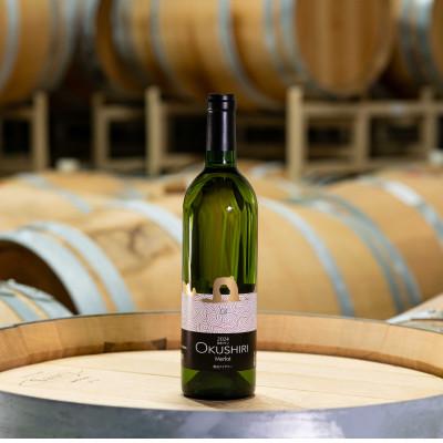 ふるさと納税 奥尻町 奥尻ワイン　メルロー(白)　750ml