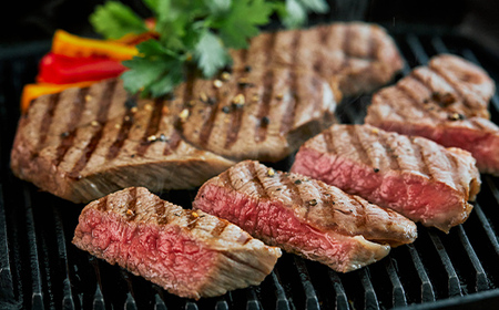 飛騨牛 最高5等級 厚切りロースステーキ用 300g×5枚 岐阜県 肉 牛肉 ブランド牛 ステーキ厚め 国産 旨味 黒毛和牛 和牛 冷凍 お取り寄せ グルメ F6M-318