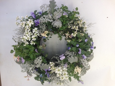 ハンギング リース 花苗 おまかせ 35cm × 35cm 寄せ植え 季節 お花