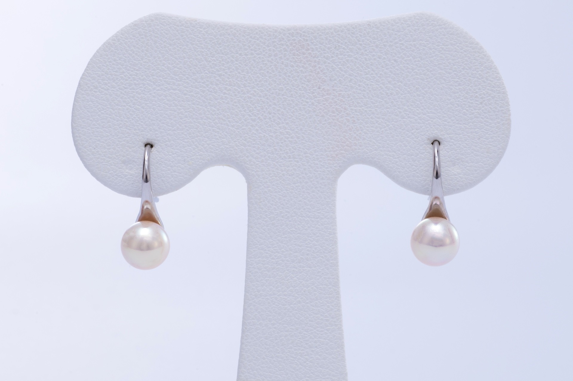 
            30-83あこや真珠ピアス
          