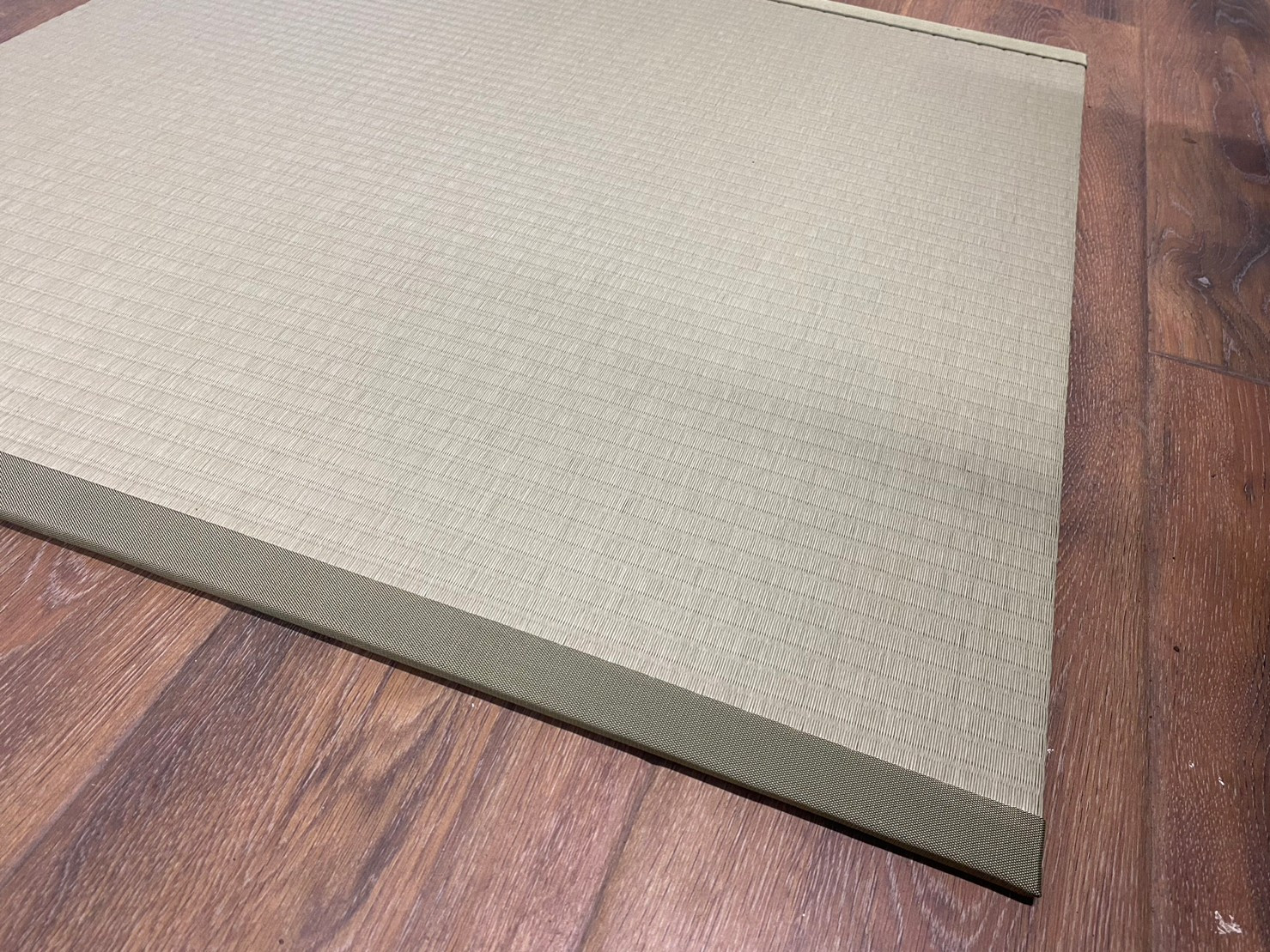桧尾畳店のhitotema「置き畳（縁あり）」2枚セット