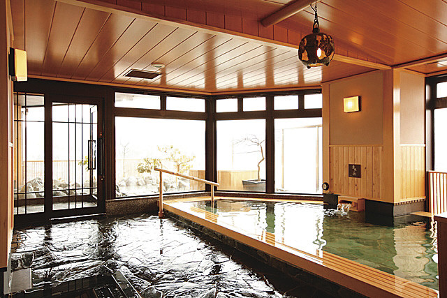 【飛騨花里の湯　高山桜庵（共立リゾート）】平休日1泊朝食付ペア宿泊券《和ツイン》