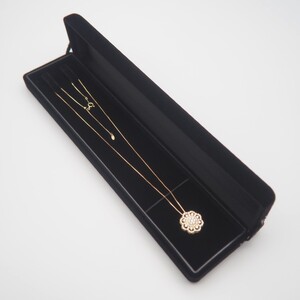 K18 1.0ctダイヤモンド　シンメトリーペンダントネックレス　HH019801