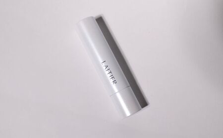 エイジングケアするリップクリーム