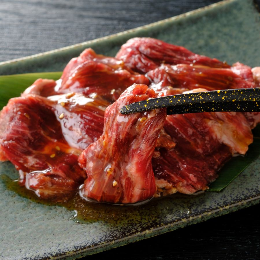 ＜ヨロンアイランドビーフ＞ヒレステーキ150g×2枚/ハラミ焼肉150g×1枚/タン焼肉150g×1枚