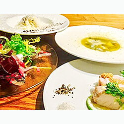 【ふるさと納税】参宮橋SandoSandoのコースお食事プラン チケット お食事券 レストラン 飲食店 関東 東京 おもてなし コース料理 お祝い イベント バレンタイン ホワイトデー 【123_0458】