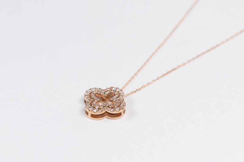0.35ct K18PGクローバーモチーフネックレス HY-21