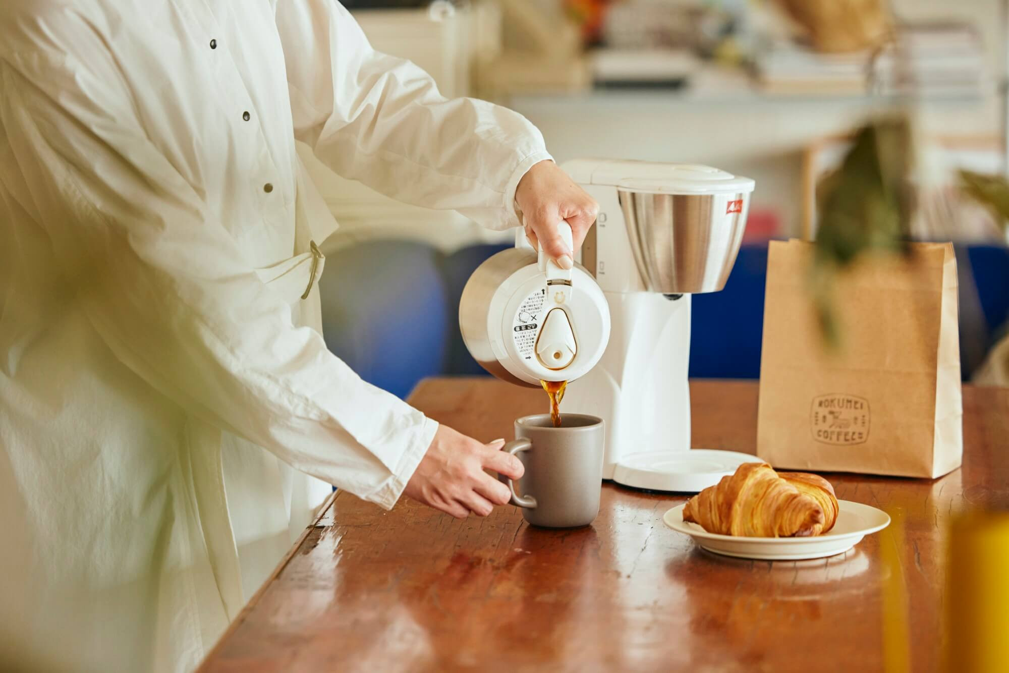 
            【定期便・6ヶ月】 日本一の焙煎士が厳選したコーヒー粉を毎月お届け‼ 【ROKUMEI COFFEE（ロクメイコーヒー）】【粉150g×3種類コース】 焙煎士のおすすめコーヒー粉 スペシャルティコーヒー ブレンドコーヒー コーヒー 珈琲 ブレンド 挽き立て 奈良県 奈良市 なら NJ-02
          