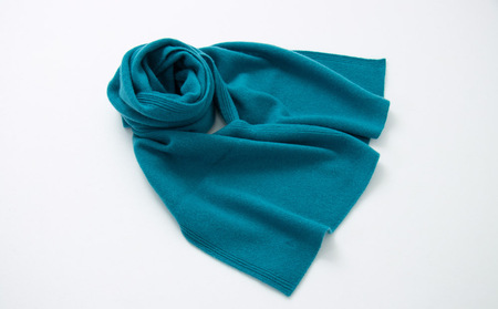 カシミヤ マフラー カシミア UTO 天使のマフラー〈ブルーグリーン〉  岩手県 北上市 H0129 （UTO）最高級カシミヤ カシミアニット カシミアブランド