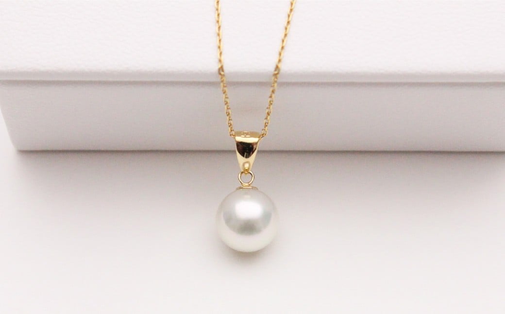 アコヤ真珠のペンダント