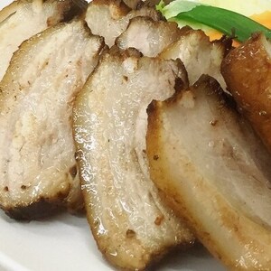 創業大正元年　大貫本店　熟成ダレで仕込んだ【やきぶた】×2食　　真空調理の【蒸し鶏】×2食　　　　【配送不可地域：離島・北海道・沖縄県・東北】【1283762】