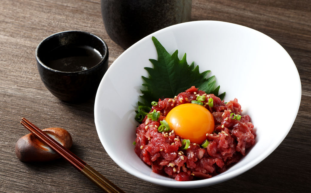 【6ヶ月定期便】 馬肉さくらユッケ250g（50g×5パック） 合計1.5kg 馬刺 馬刺し おつまみ